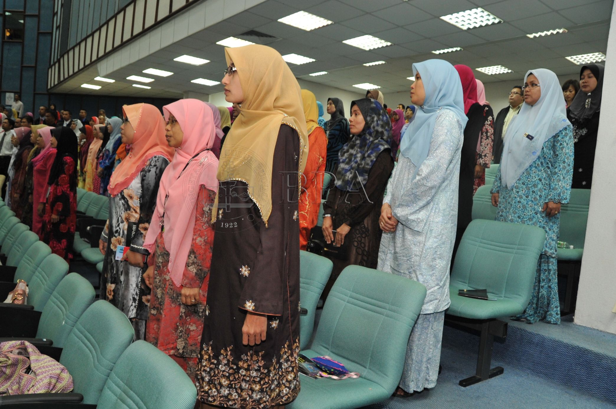 BPA 12 110 APC PRO 5246